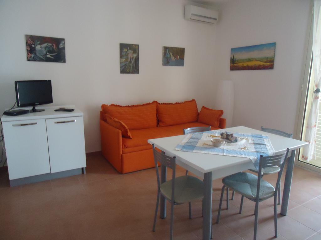 Isola Del Sole Apartment Syracuse Room photo