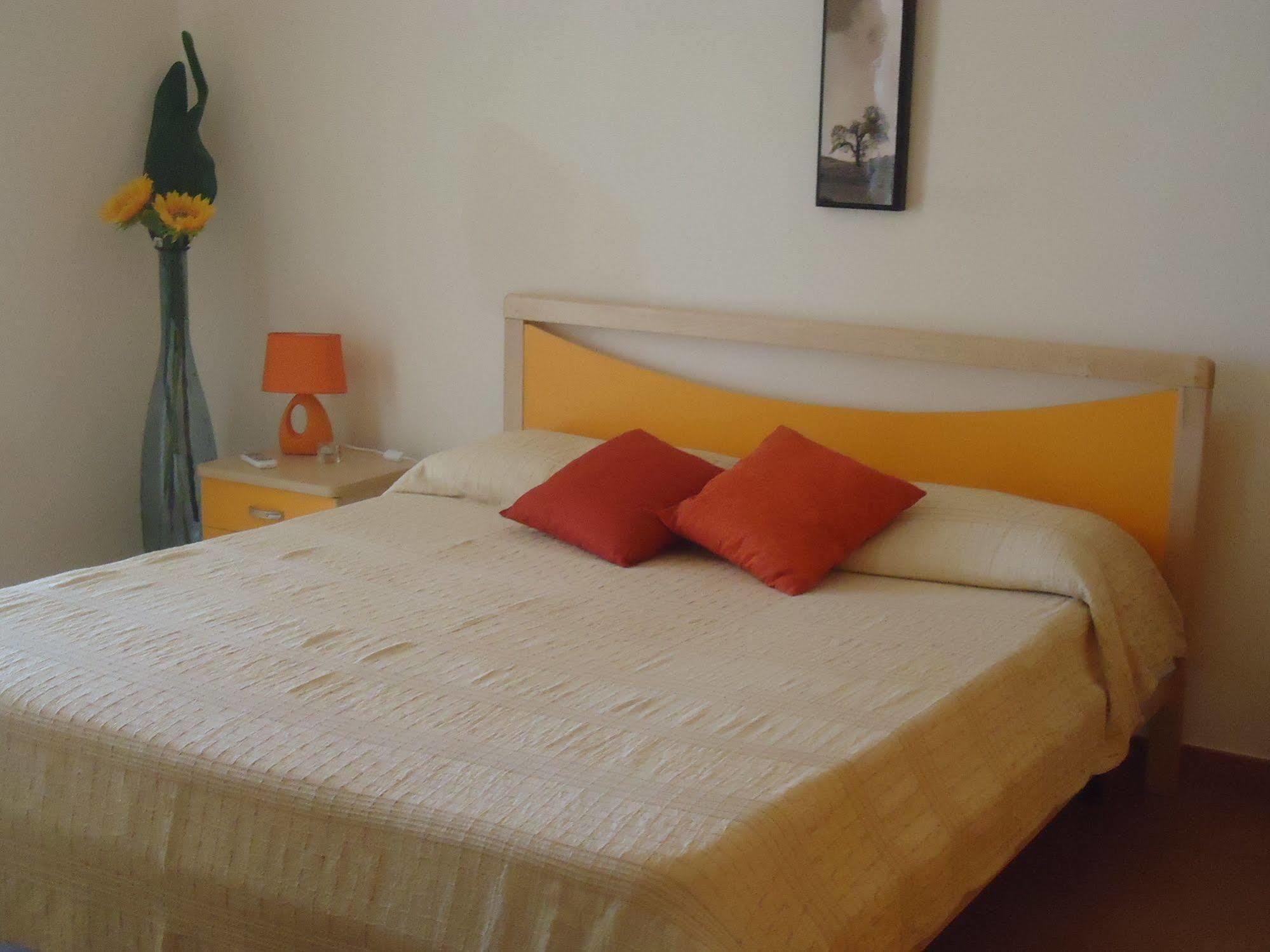 Isola Del Sole Apartment Syracuse Exterior photo